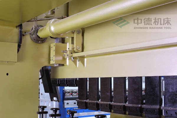 ZDPK-10032配有中德公司最新型扭軸同步裝置,強(qiáng)度高,能調(diào)節(jié),專(zhuān)利技術(shù) ZDPK-10032配有中德公司最新型扭軸同步裝置,強(qiáng)度高,能調(diào)節(jié),專(zhuān)利技術(shù)