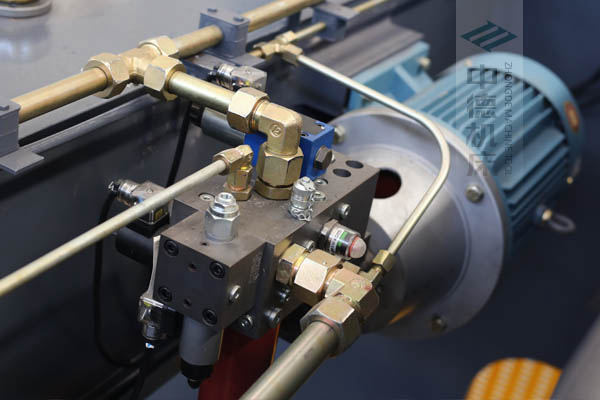 ZDPE8025-德國力士樂液壓系統,知名品牌電機,穩定精度高,持久耐用無故障.jpg ZDPE8025-德國力士樂液壓系統,知名品牌電機,穩定精度高,持久耐用無故障.jpg