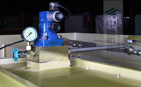 ZDS-1032采用國內(nèi)高品質(zhì)液壓閥,不漏油,無故障,能實時顯示油壓,并采用全金屬高壓管連接保證質(zhì)量.jpg ZDS-1032采用國內(nèi)高品質(zhì)液壓閥,不漏油,無故障,能實時顯示油壓,并采用全金屬高壓管連接保證質(zhì)量.jpg